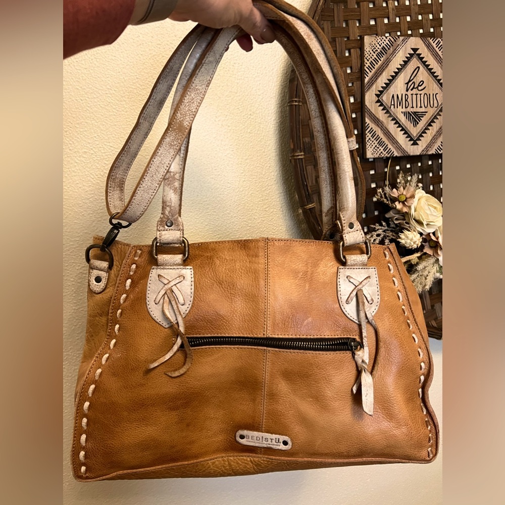 NICE Genuine Leather BED STU handbag purse